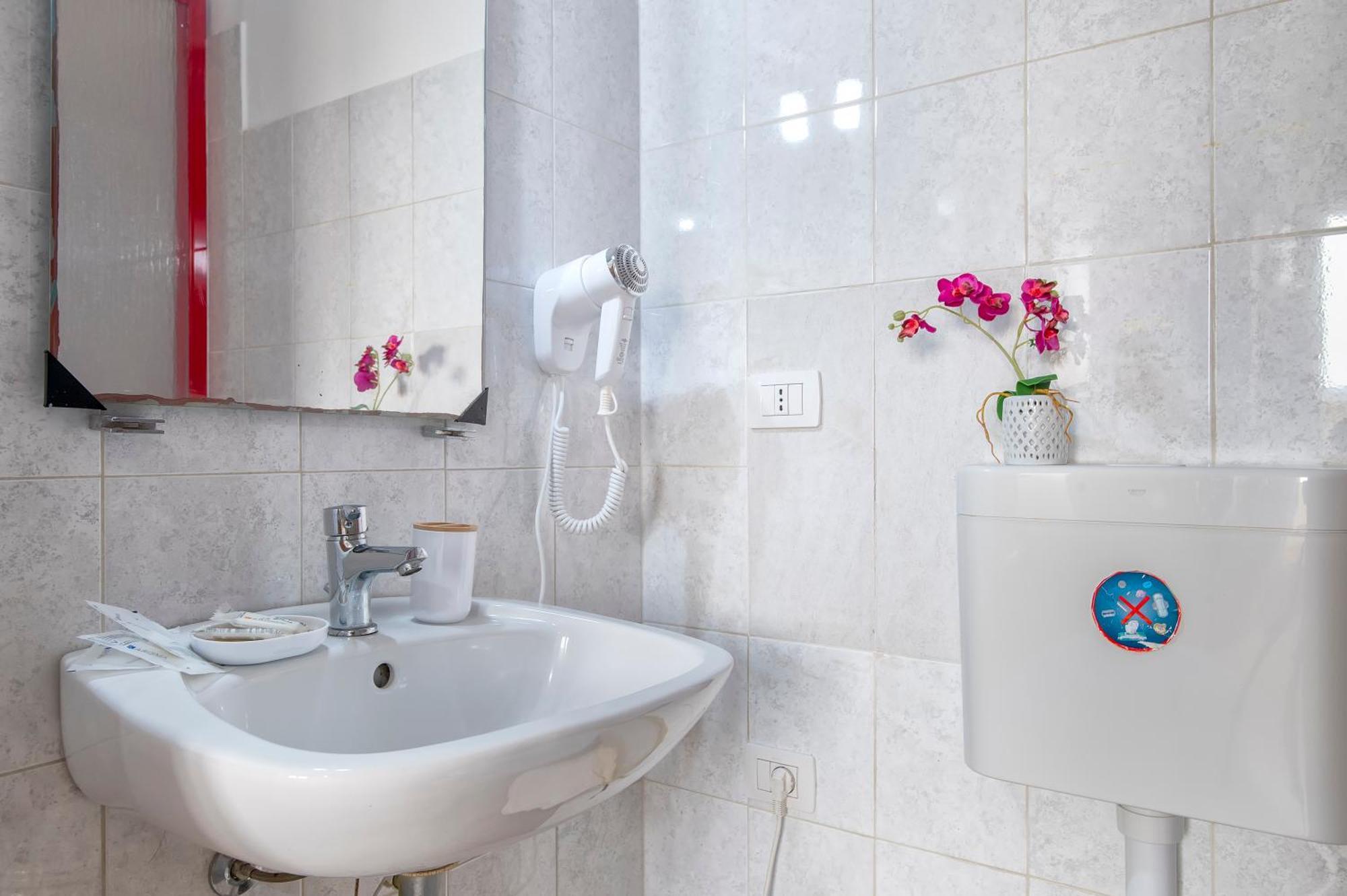 Oasis Guest House Alghero Luaran gambar