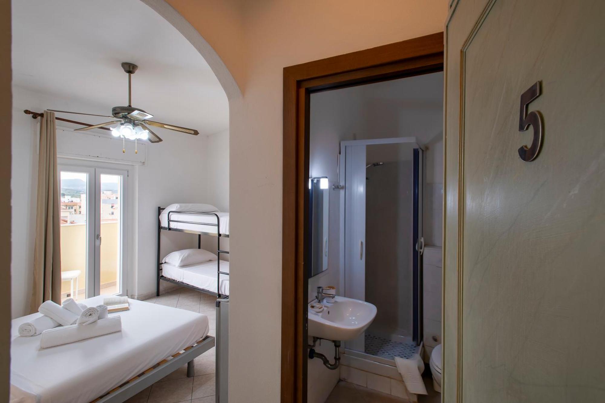Oasis Guest House Alghero Luaran gambar